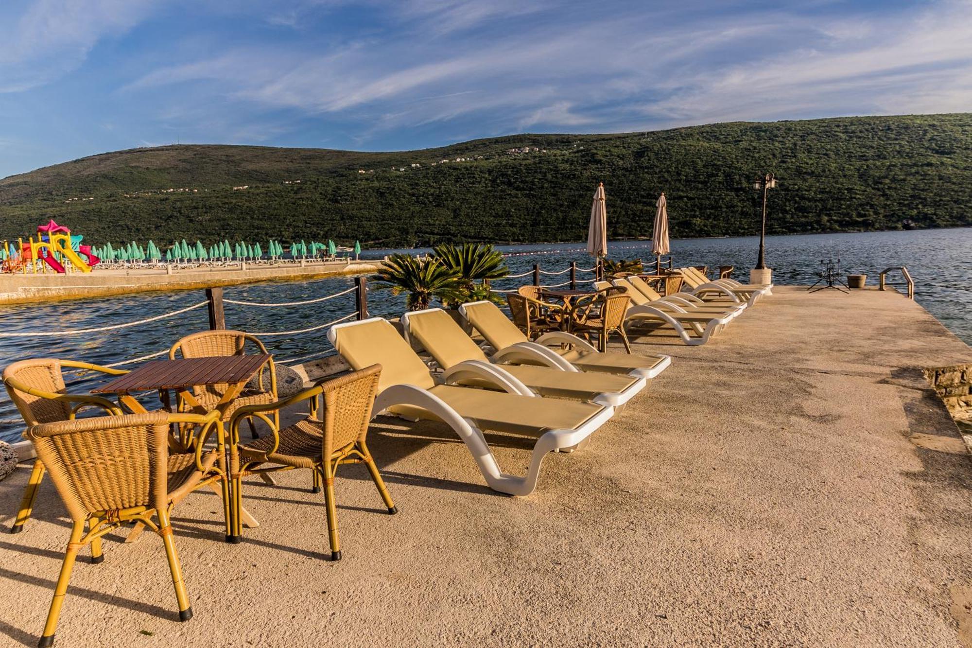 Apartments Batricevic Herceg Novi Exterior foto