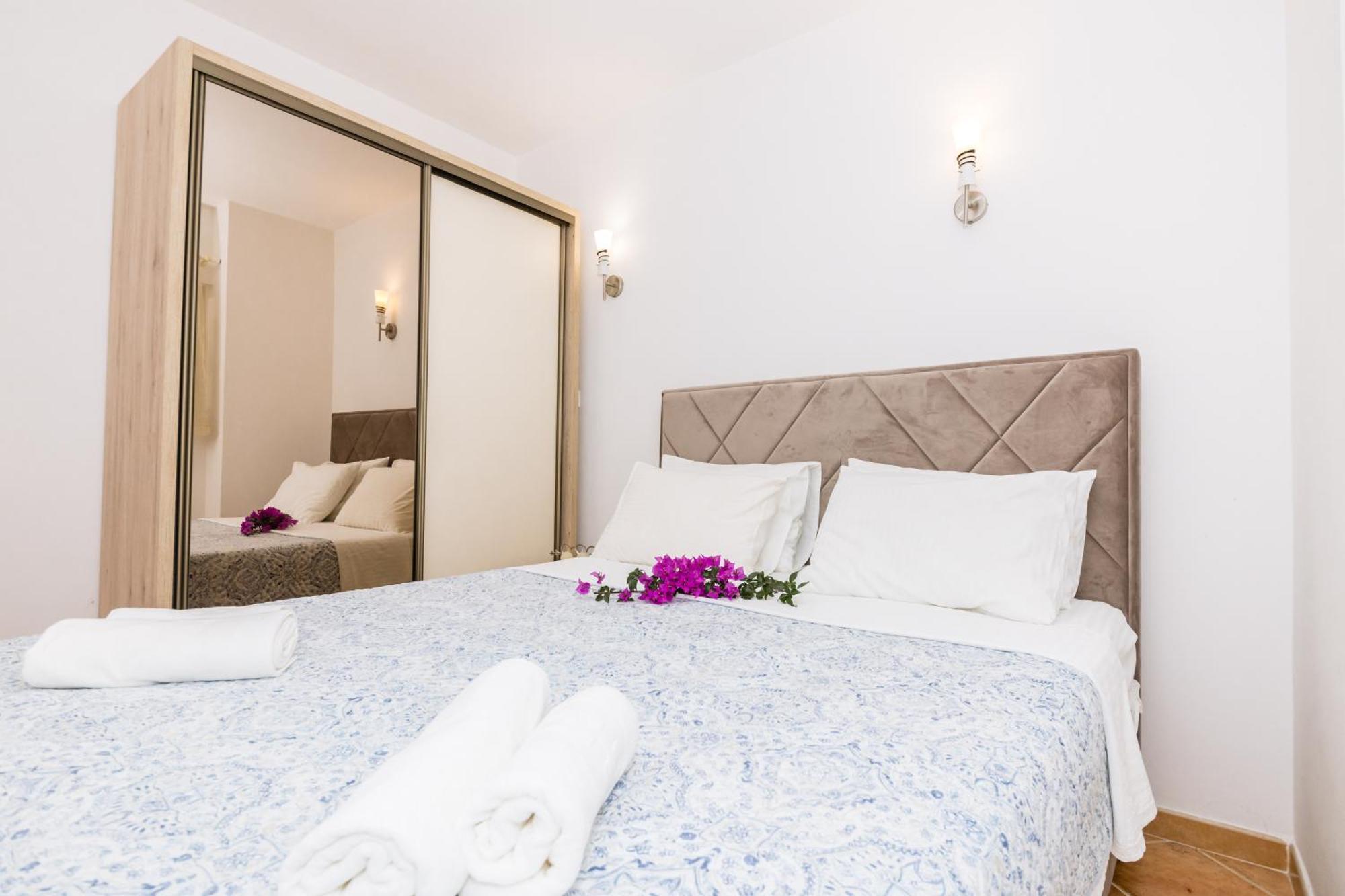 Apartments Batricevic Herceg Novi Exterior foto