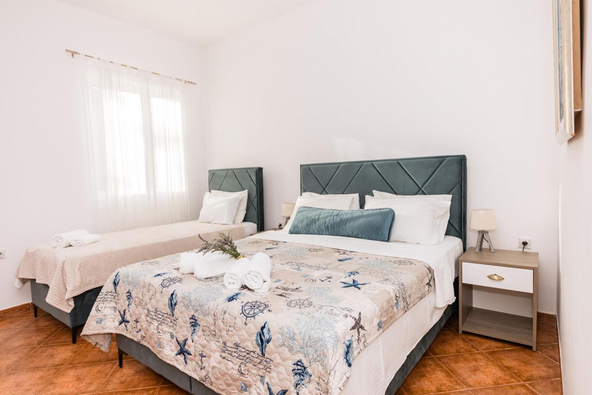 Apartments Batricevic Herceg Novi Exterior foto
